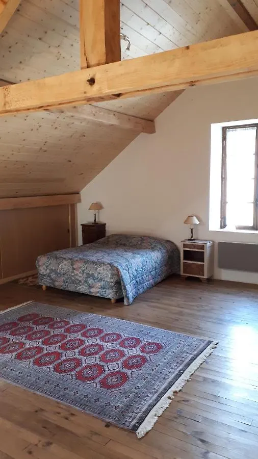 Maison Sur Rhue Villa Egliseneuve-d'Entraigues Holiday home